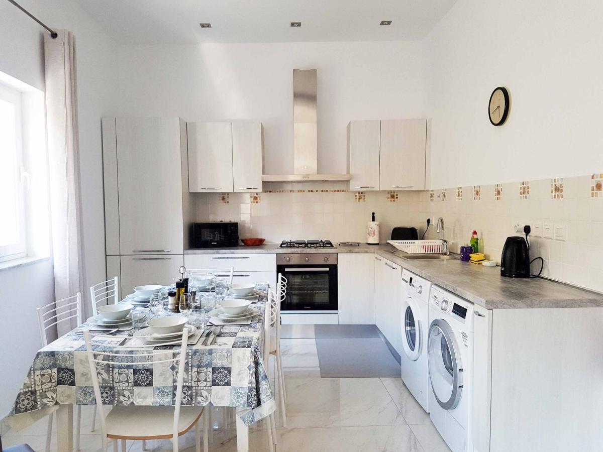 Ac1- Prime Location 3 Bedroom Apt In St.Julian'S Saint Julian's Ngoại thất bức ảnh